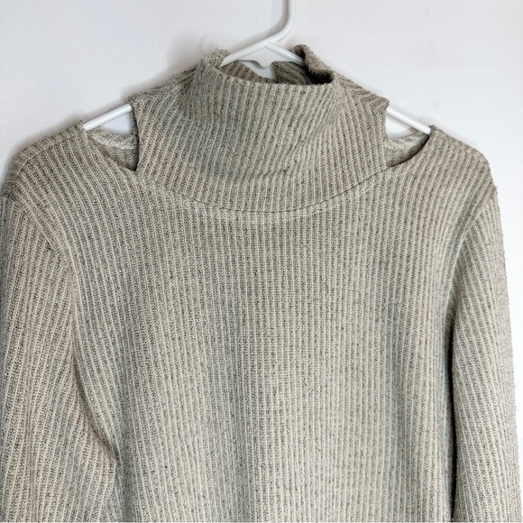 Clara Sunwoo Tan Turtle Neck Cut Out Knit Stretch Sweater Women’s Size XL - Picture 2 of 9
